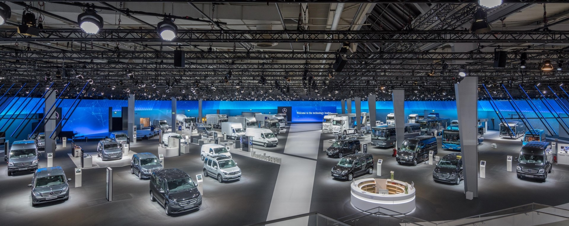 Daimler has received two awards for its exhibit showcase at the 2016 IAA commercial vehicles show