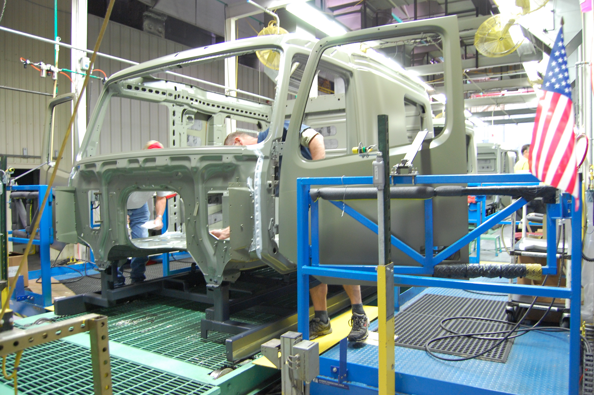 Since the ldquoorder seasonrdquo for 2017 opened last October Stifel said that the industry has booked net orders of 147281 units up 7 yearoveryear Photo Sean KilcarrFleet Owner