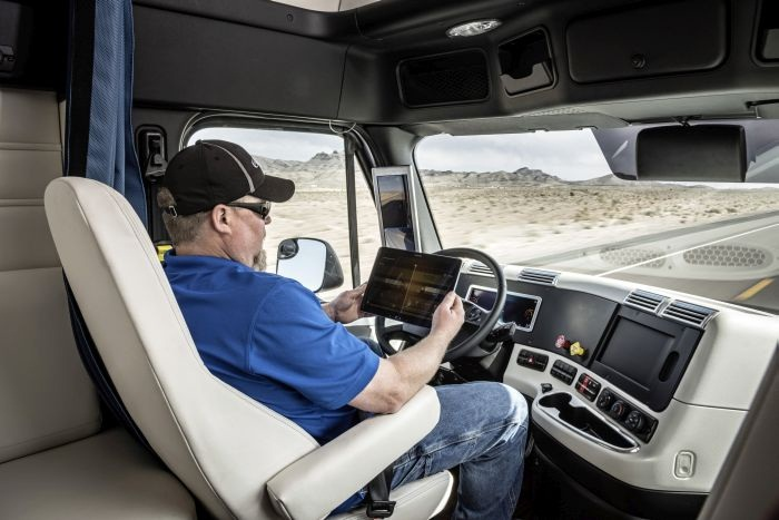 A bill approved by the Texas legislature paves the way for testing of fully autonomous vehicles on public roads Photo by Daimler