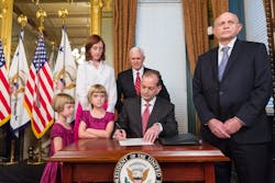 Alexander Acosta signs paperwork after being sworn in as secretary of the Department of Labor in April Photo The White House Alexander Acosta signs paperwork after being sworn in as secretary of the Department of Labor in April Photo The White House