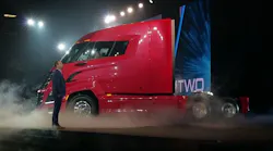 Refrigeratedtransporter 3869 Nikola Showcases Truck