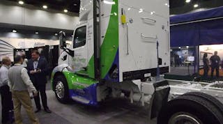Fleetowner 13866 Clean Energy Natural Gas Fueled Truck
