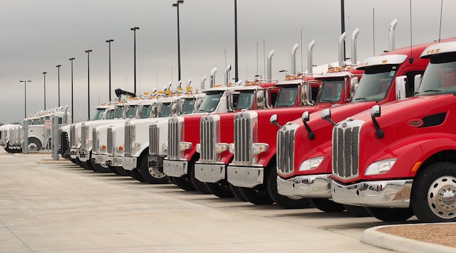 According to data from WardsAuto, heavy-truck sales in the U.S. and Canada continue to rise.