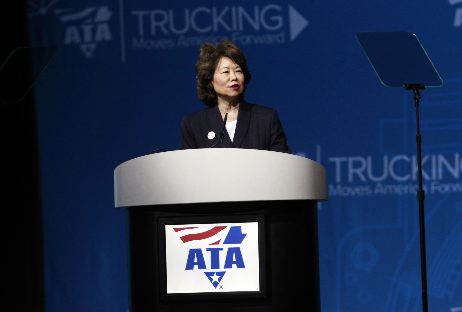 Transportation Secretary Elaine Chao at 2017 ATA MC&E