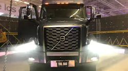 Volvo VNL 860