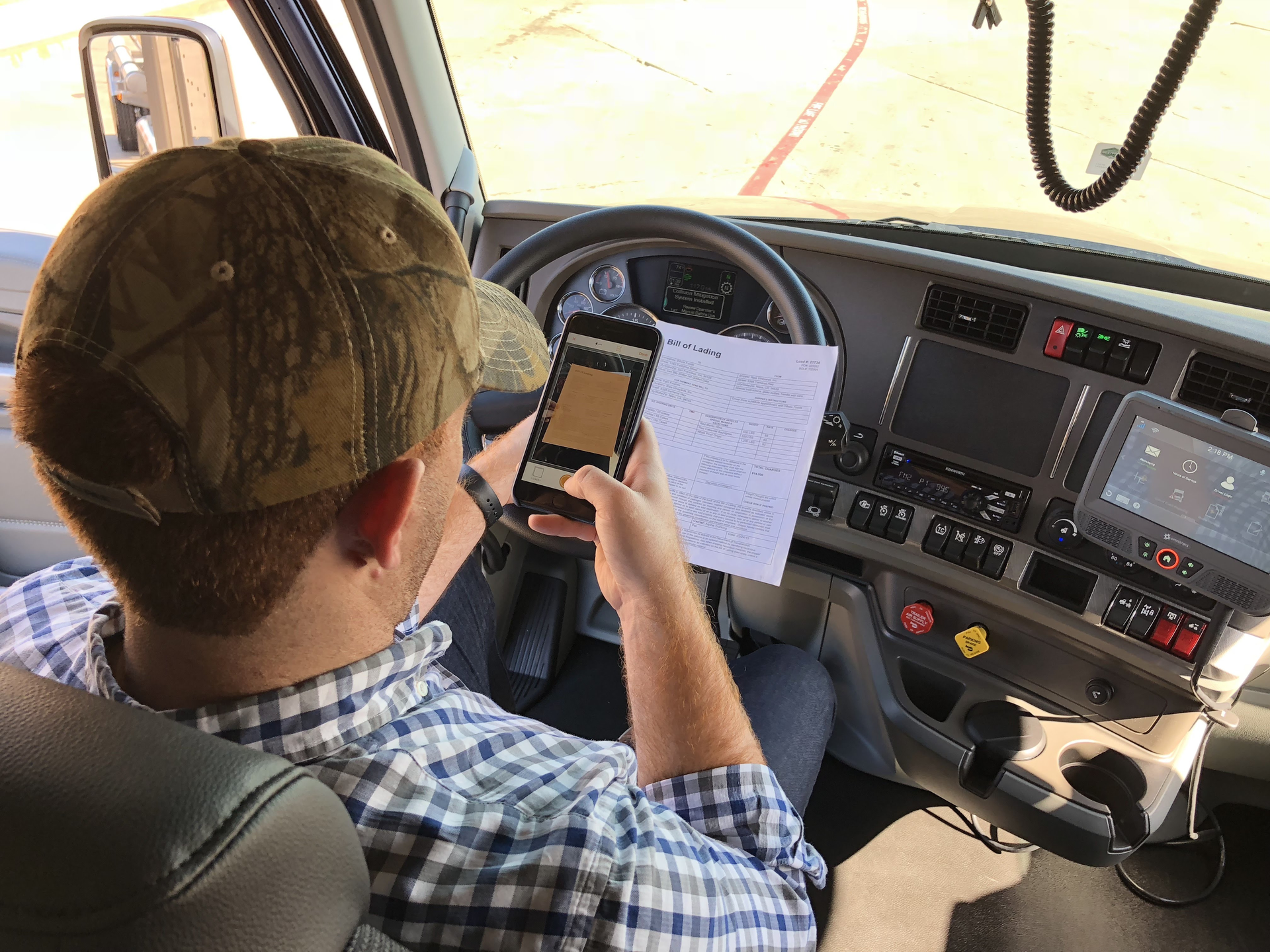 1.7.19 Vector Back Office.jpg