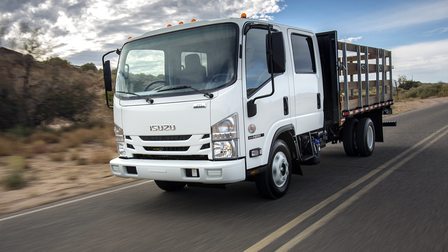 2019 Isuzu NRR Crew Cab