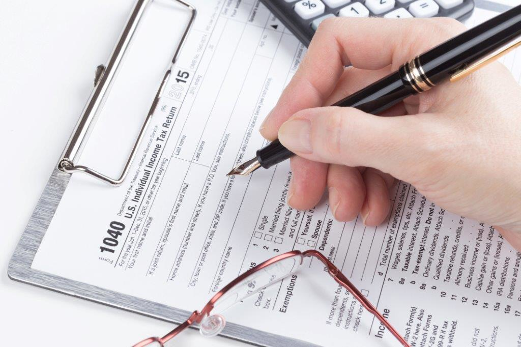 Thinkstock tax form