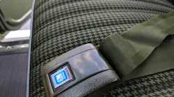 17 Chevy 1971 Cheyenne seatbelt