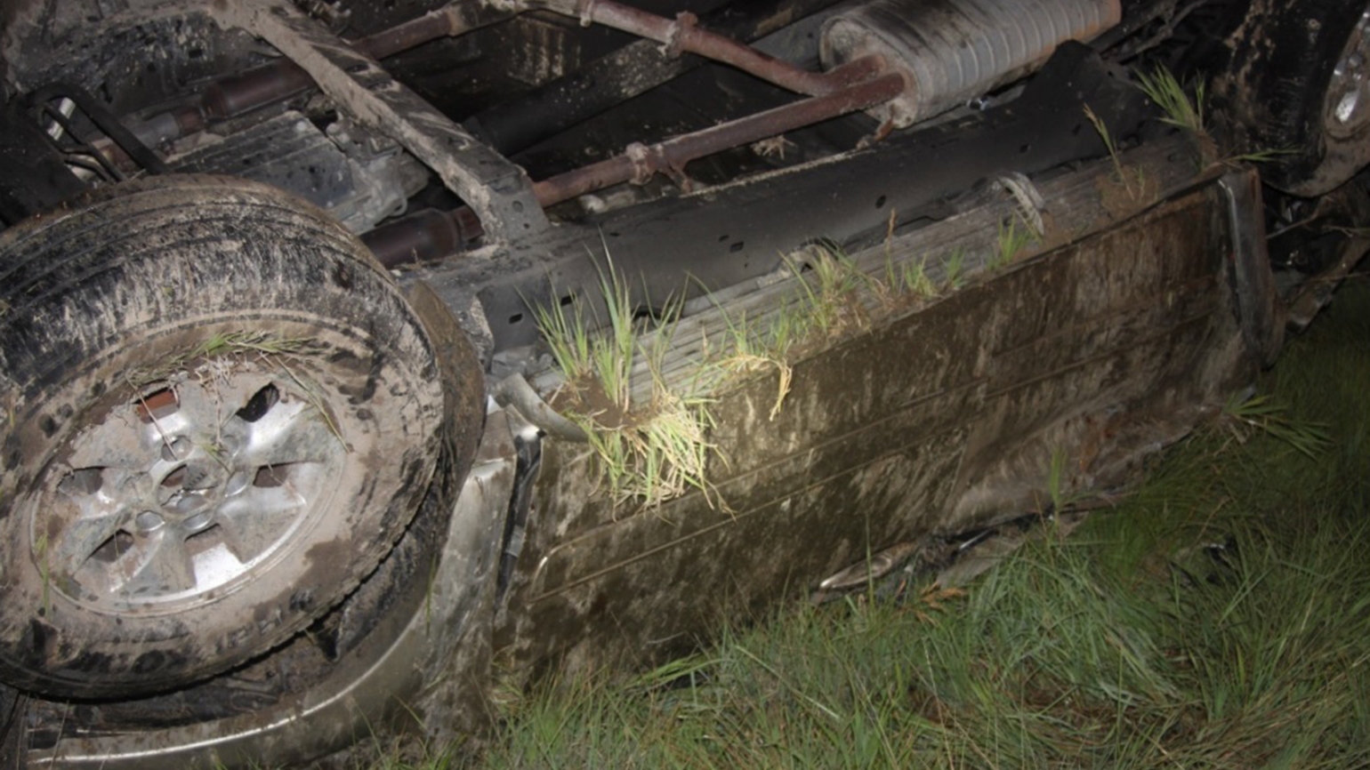 Kansas Highway Patrol photo of Toyota Sequoia in 2016 crash with Volvo tractor-trailer