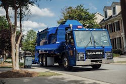 Mack LR Mack LR