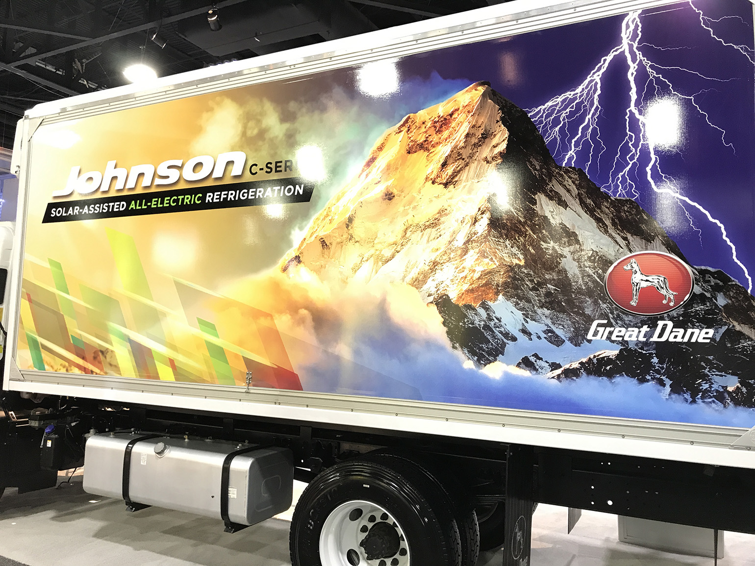 ecom-trailers WEB.jpg