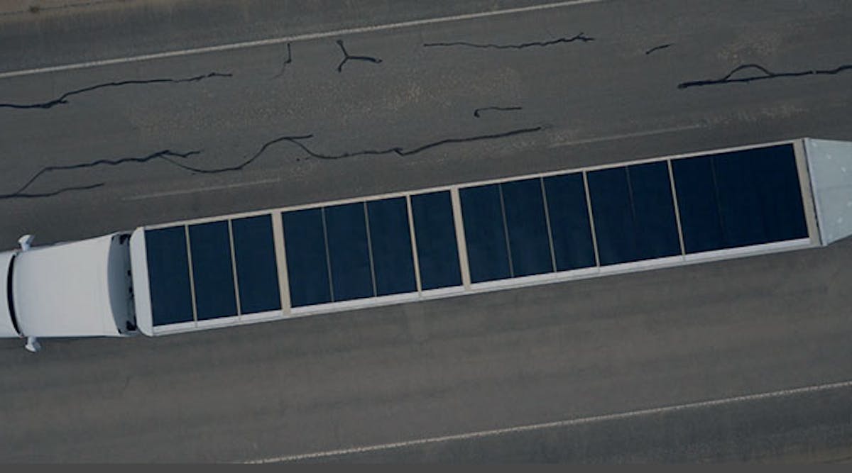 Freightliner Super Truck solar panels.