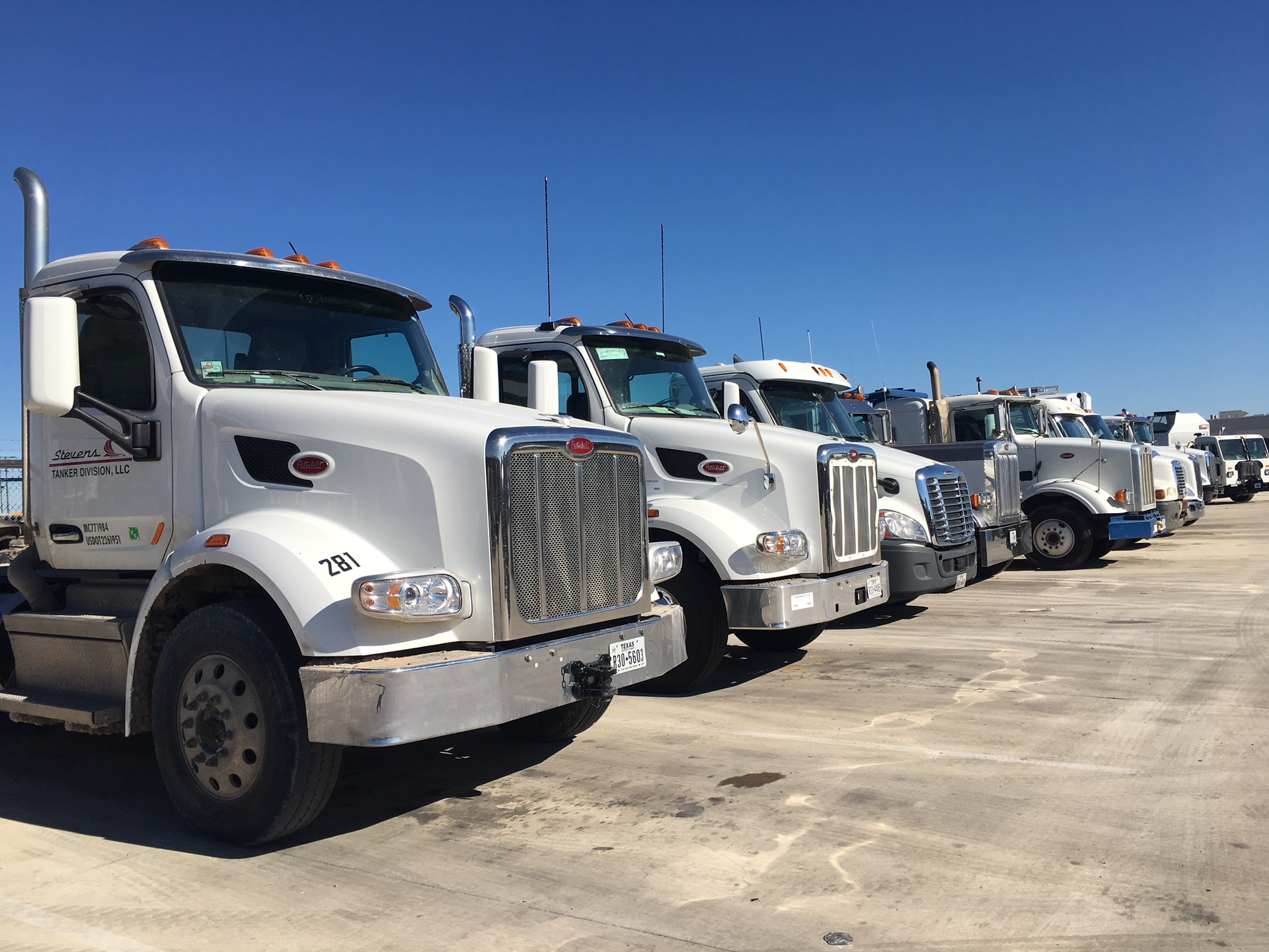 Truck lineup at Rush Truck Centers San Antonio.jpg