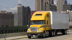 081718-Penske_metro_delivery_1.jpg