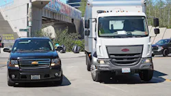 Peterbilt Model 220