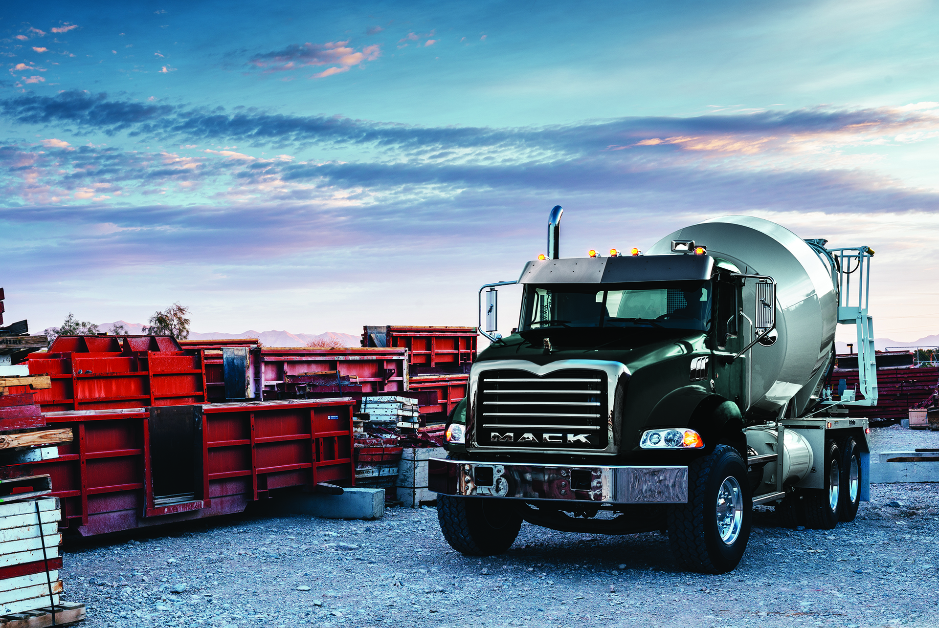 The Mack Granite model is equipped with the 2017 Mack MP7 11liter engine and the Mack mDRIVE HD 14speed automated manual transmission