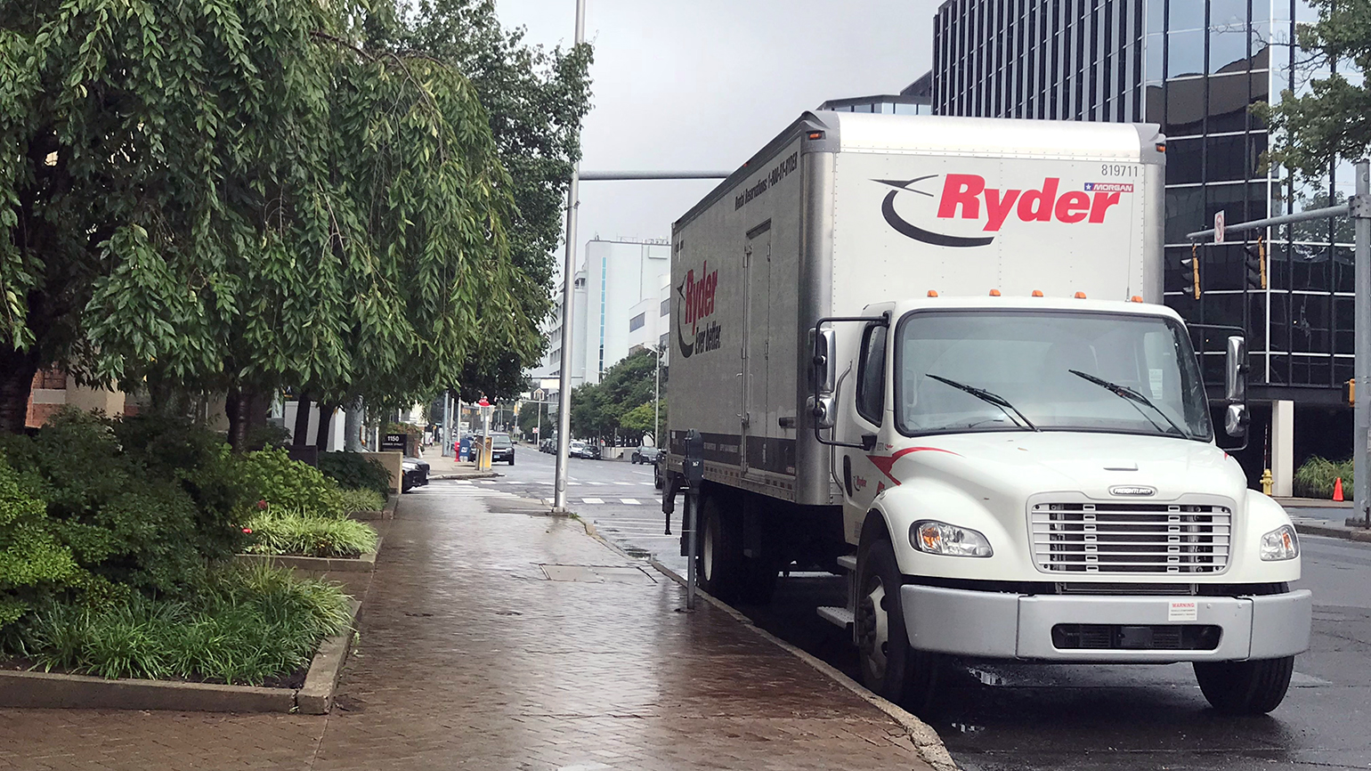 092718-Ryder_Truck_Stamford_CC.jpg