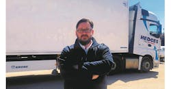 Refrigeratedtransporter 4101 Krone Trailer Hedges Customer Refrigeratedtransporter 4101 Krone Trailer Hedges Customer