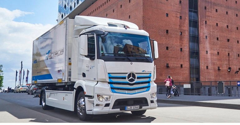 Refrigeratedtransporter 4205 Nagel Group Hamburg Food Logistics Actros Truck