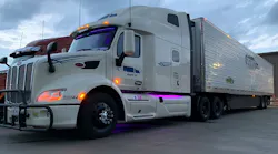 Refrigeratedtransporter 4315 Prime Inc Reefer At Night