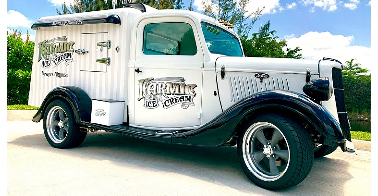 Refrigeratedtransporter 4342 Karmic Ice Cream Truck 1