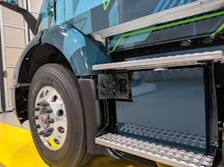 Fleetowner Com Sites Fleetowner com Files 091719 Vtna Vnr Electric Truck Charge Port Jf Fleetowner Com Sites Fleetowner com Files 091719 Vtna Vnr Electric Truck Charge Port Jf