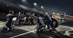 Refrigeratedtransporter 4405 Vnl 760 Racetrack Refrigeratedtransporter 4405 Vnl 760 Racetrack