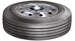 Roadmaster RM832 EM steer tire