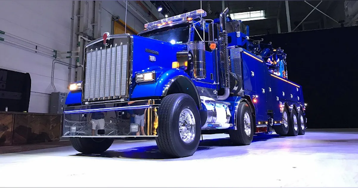 Miller Industries unveils massive 100-ton rolling rotator | FleetOwner