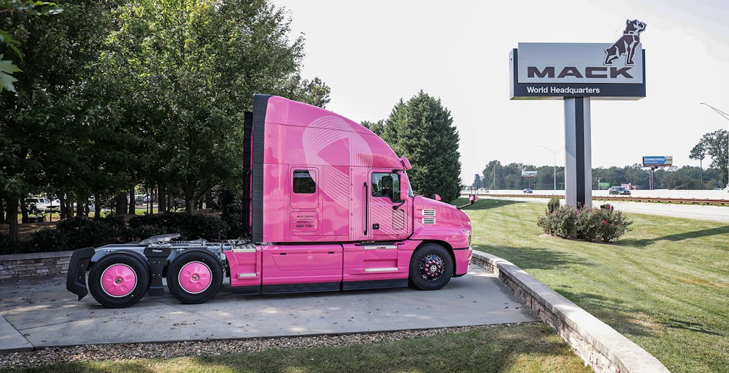 Fleetowner Com Sites Fleetowner com Files 191004 Pink Mack Anthem 2 0