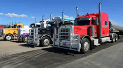 Refrigeratedtransporter 4610 Truck 602567 1920 0