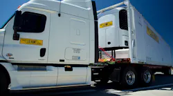 Refrigeratedtransporter 4683 Jb Hunt Refrigerated Image