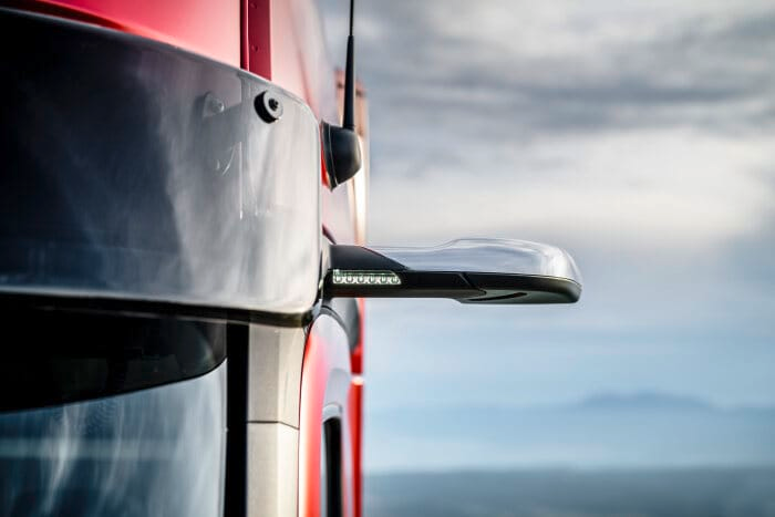 Mercedes Long Haul Mirror Cam 5e06262101d26