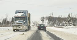 semi-canada-breckeni.jpg semi-canada-breckeni.jpg