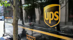 121119 UPS truck on the curb.jpg