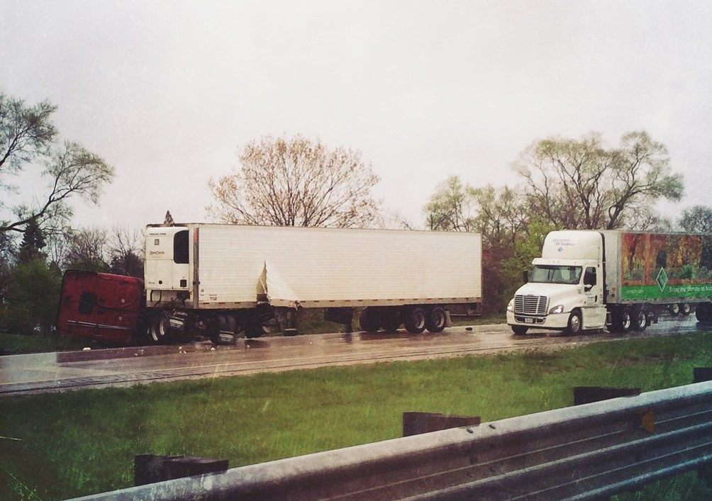 Highway Truck Crash 1 Cropped 5dfb8fb51cb17