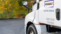 Refrigeratedtransporter 4730 Ecascadia Delivery Penske
