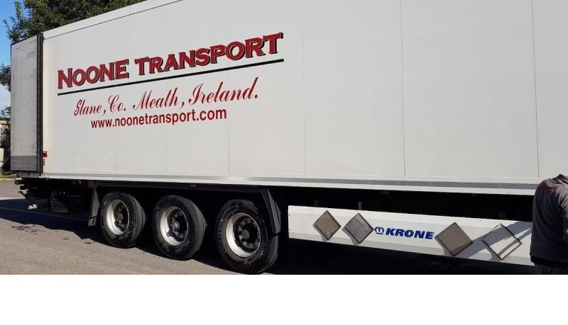 Noone Transport Krone Cool Liner 5e2f090563cb0