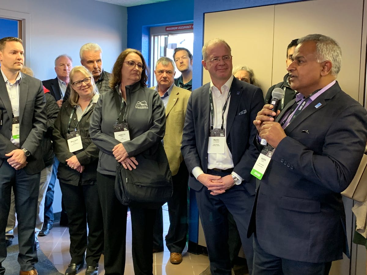 SCAQMD&apos;s Naveen Berry speaks at a closing reception with Volvo Group President and CEO Martin Lundstedt and CARB&apos;s Annette Hebert.