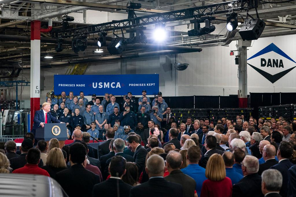 Danatrump 5e38705f6a380