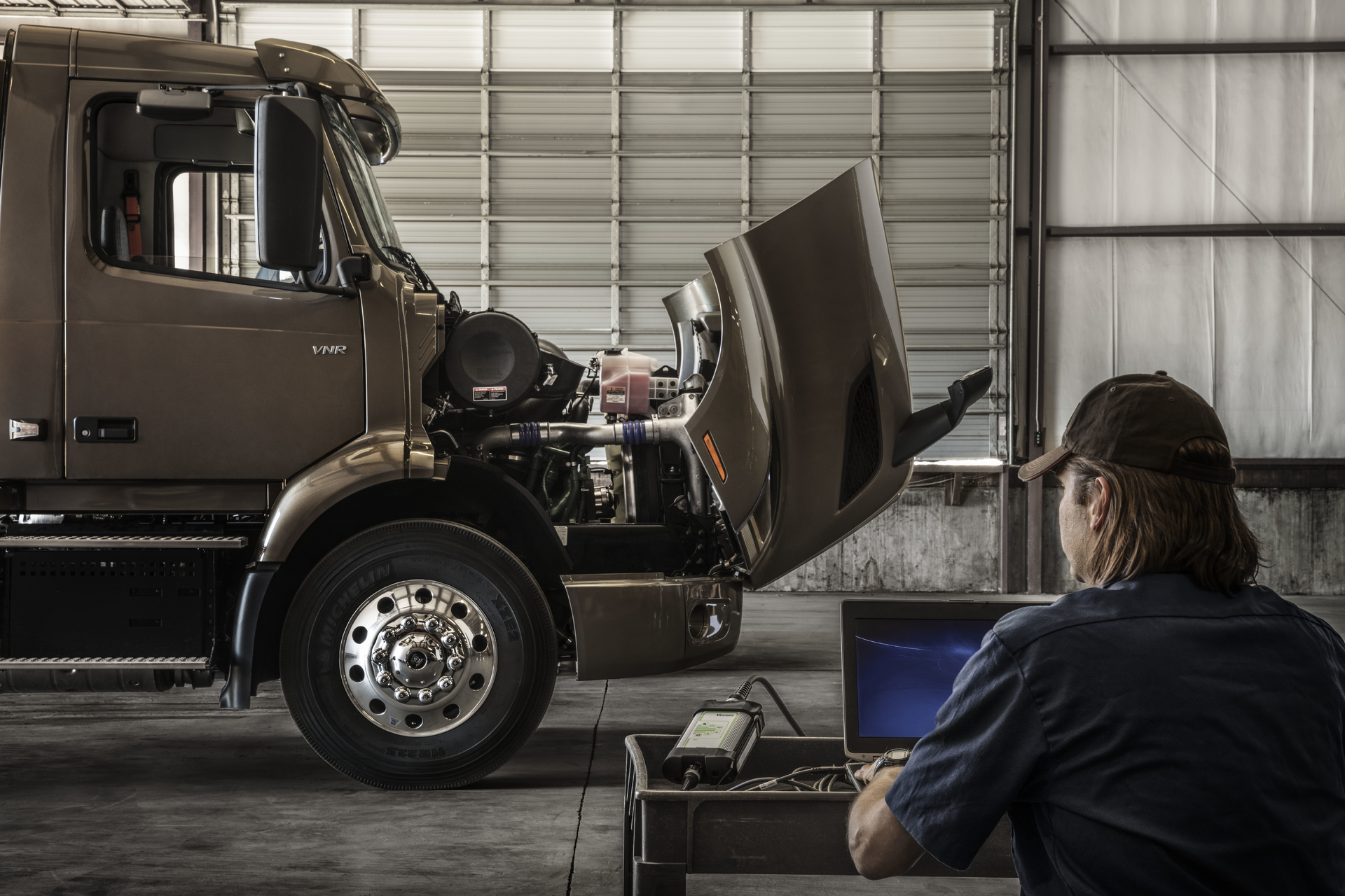 Certified Uptime professionals in the Volvo Trucks North America dealer network are continuing to keep customers running during COVID-19, while also ensuring human safety throughout the service process.