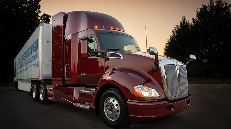060320 Fleetowner 33965 Toyota Beta Near Zero Kenworth 5ed7ac8a43f70