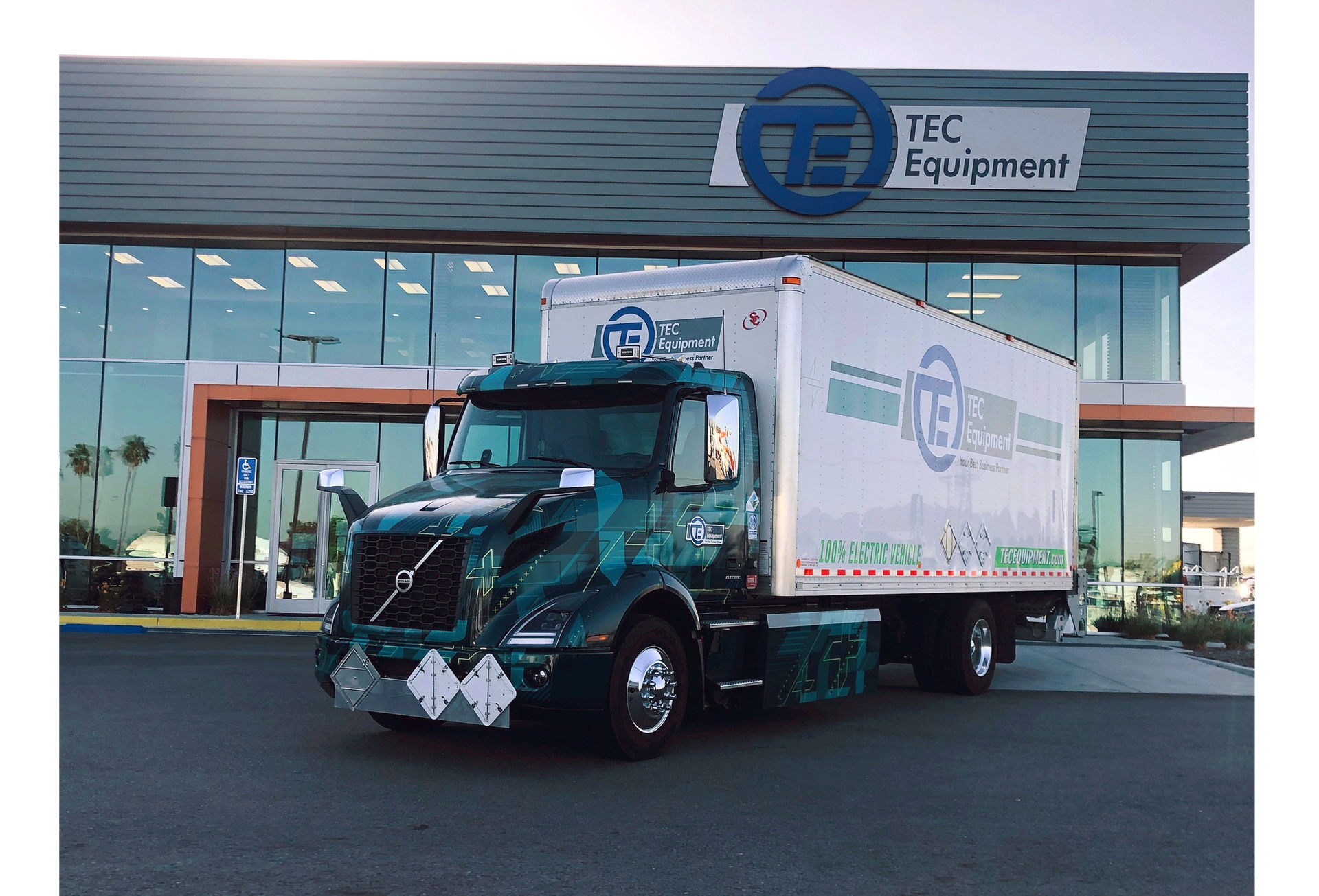 Volvo Vnr Electric Truck 5ef2009fc621e