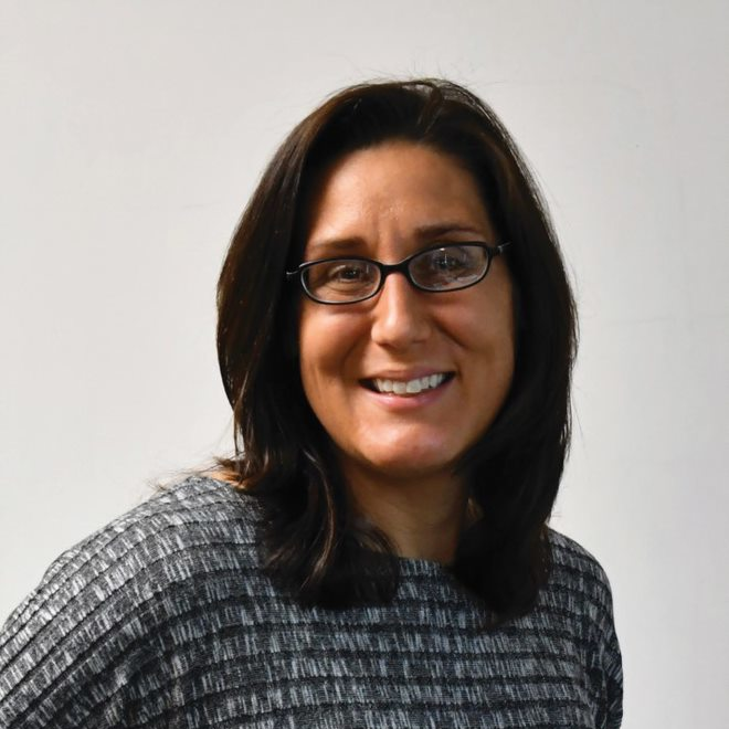 Alexis Burns 5f0c8dd6b6439