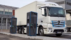 052720 Daimler Electric Truck Charging Station 5f465afa58c1e 052720 Daimler Electric Truck Charging Station 5f465afa58c1e