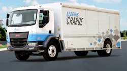 Peterbilt 220 Ev Dana Hero