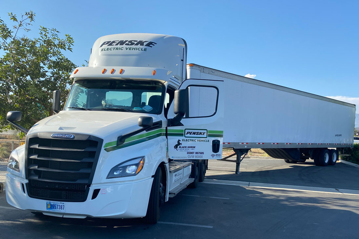 Penske Blackhorse Electrictruck 5f43de342623a