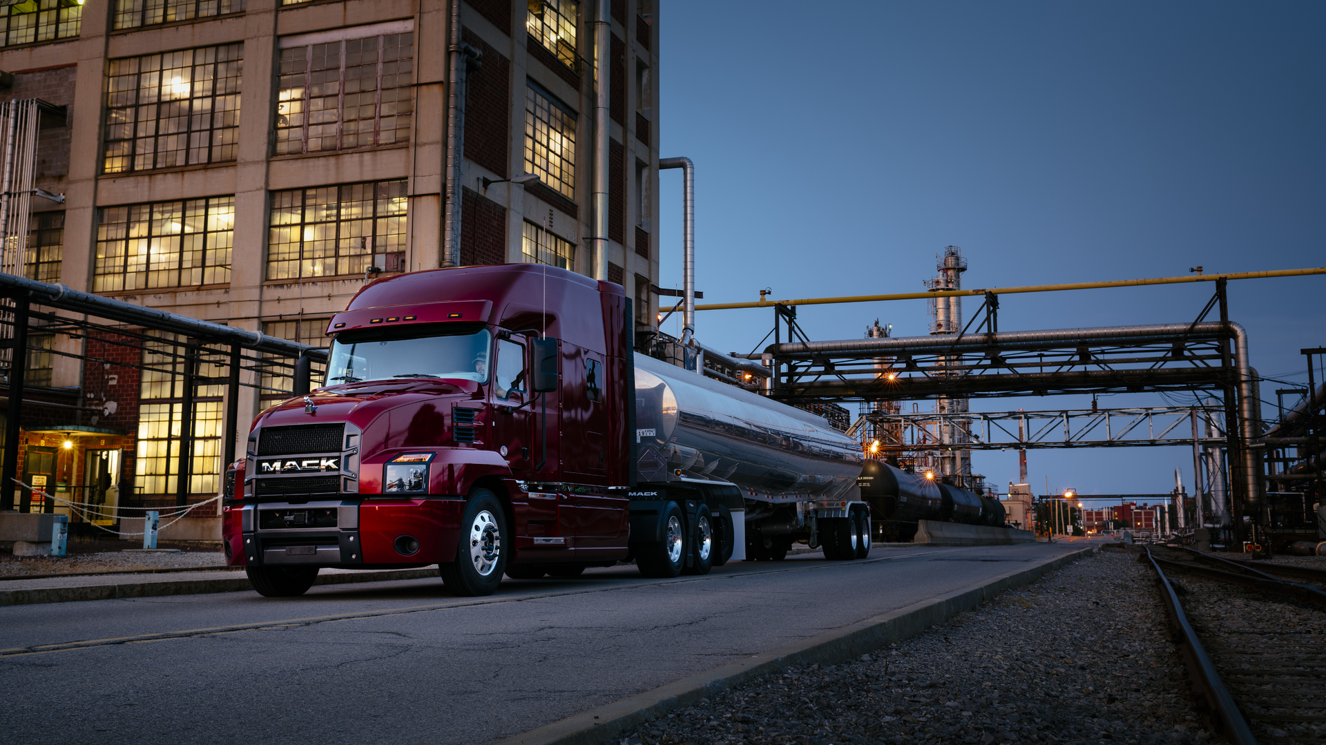 200908 Mack Samsara Mou 5f58d3d3add1a