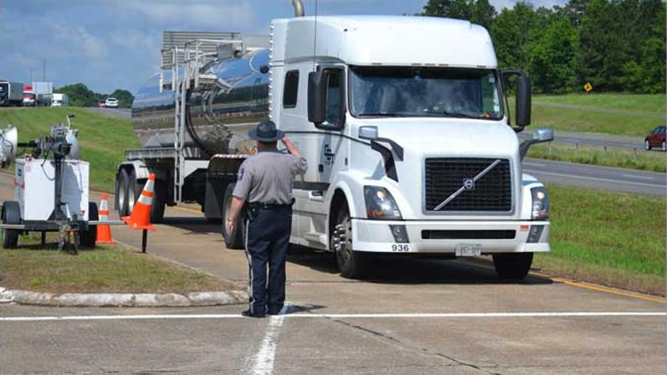 Cvsa Roadcheck Cropped 5f50e64f549aa